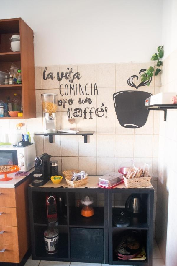B&B Italo House Opera Ngoại thất bức ảnh